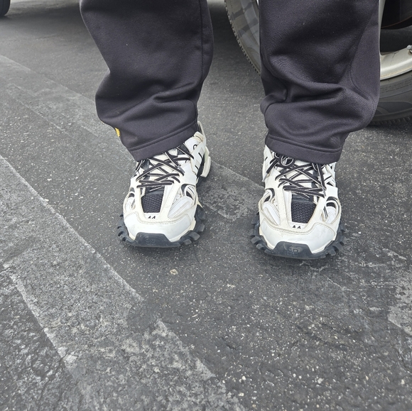 Beautiful and comfortable - Picture 7 of 10